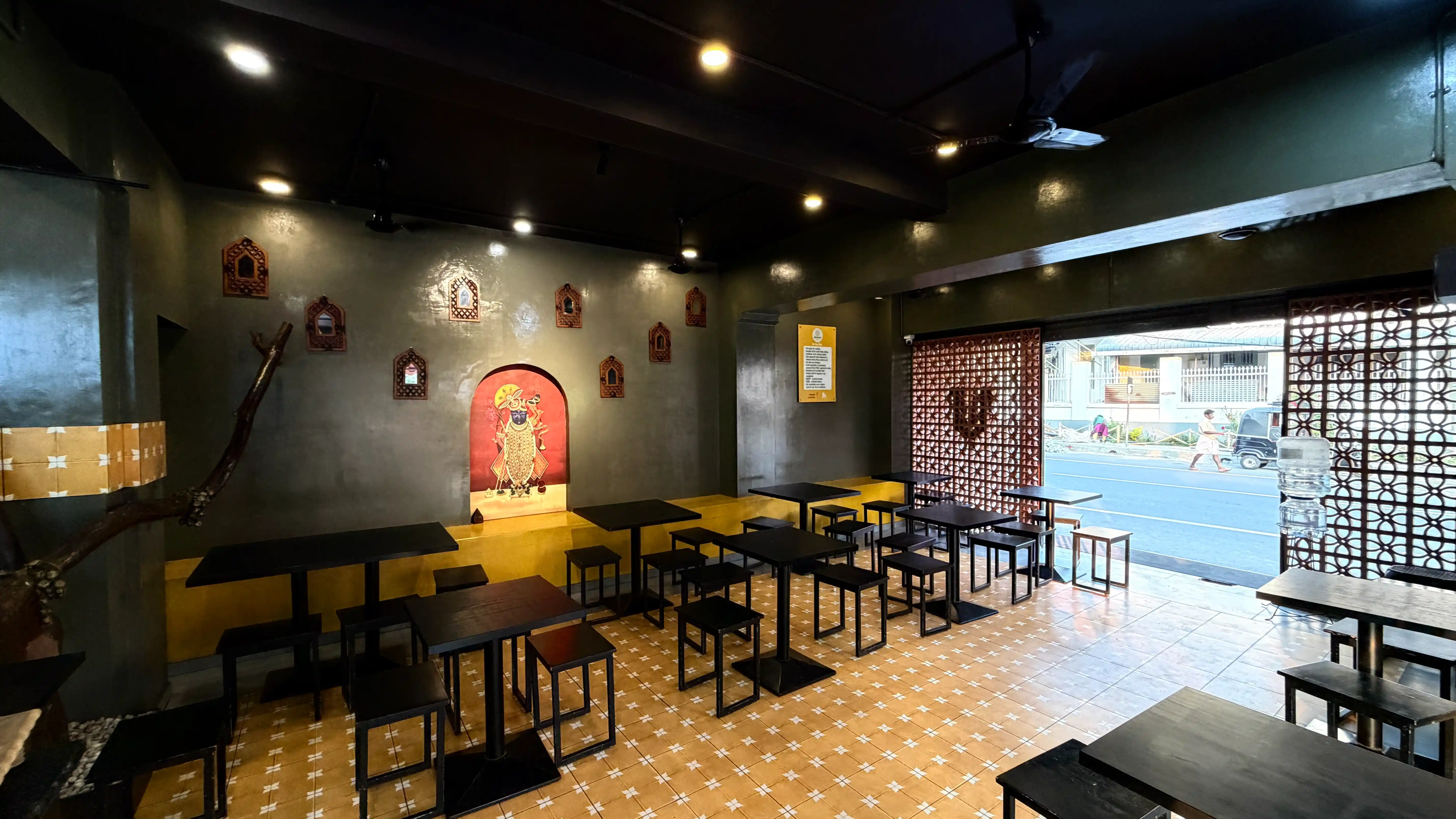Sree Guruvayoor Tiffin